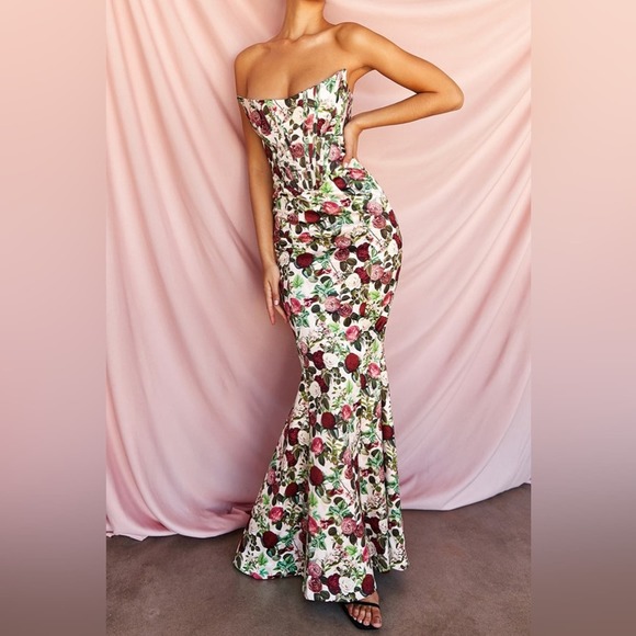 House of CB Dresses & Skirts - HOUSE OF CB Malika Corset Floral Limited Edition Mermaid Strapless Gown Dress